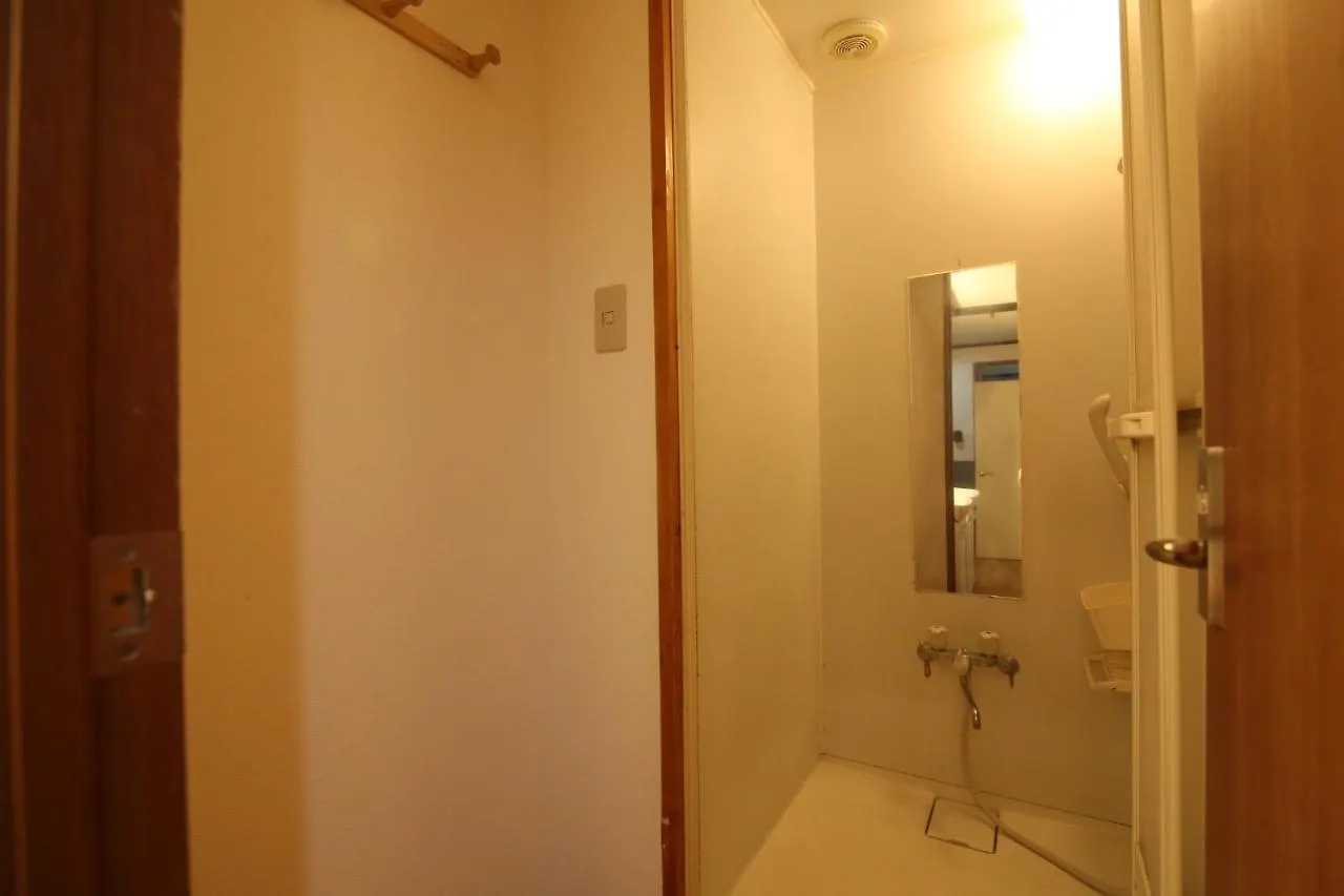 Tokyo House Inn - Vacation Stay 52056V Hotel
